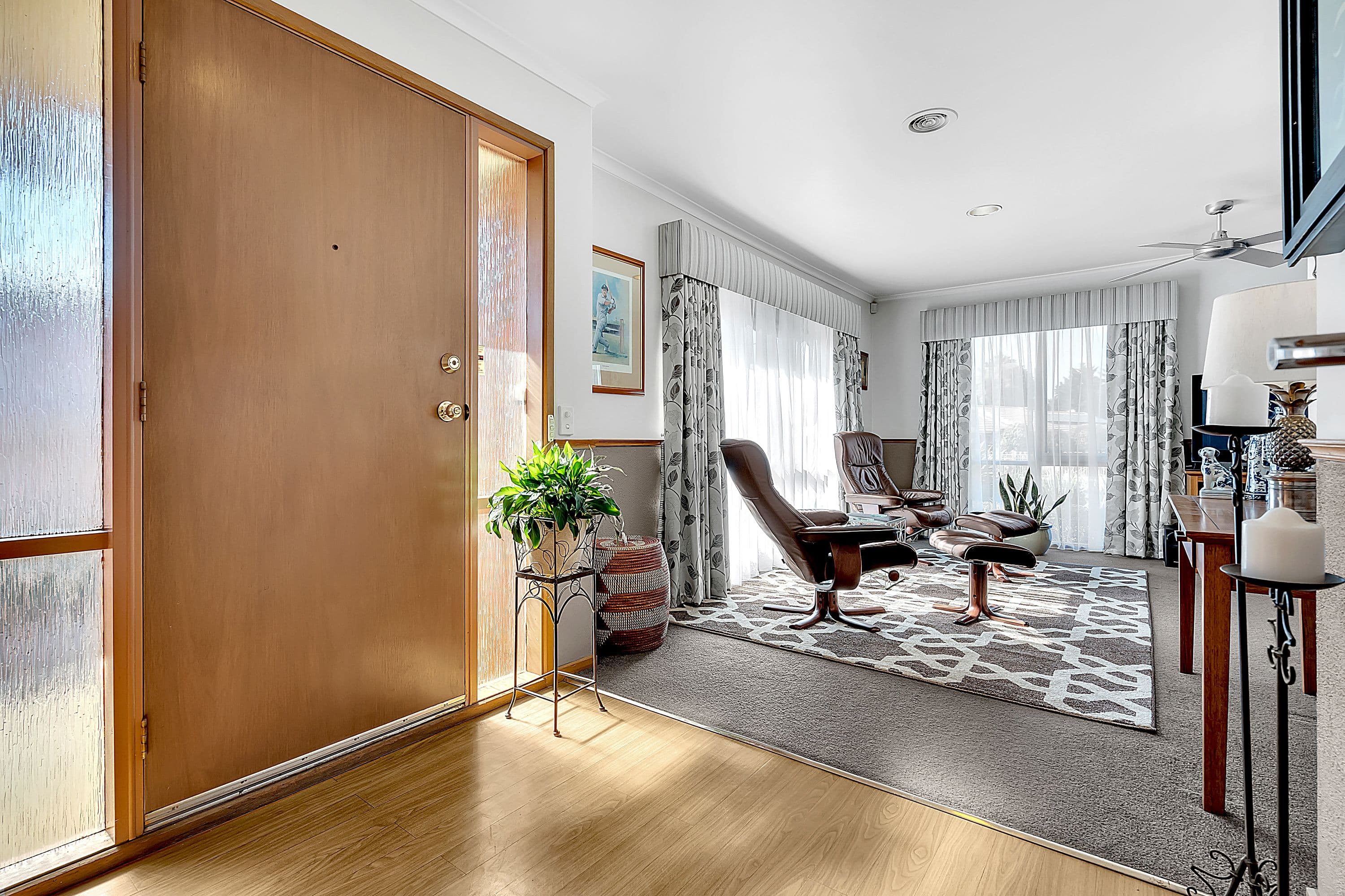 6 Finden Court, Craigieburn VIC 3064, Craigieburn - Thumbnail 3