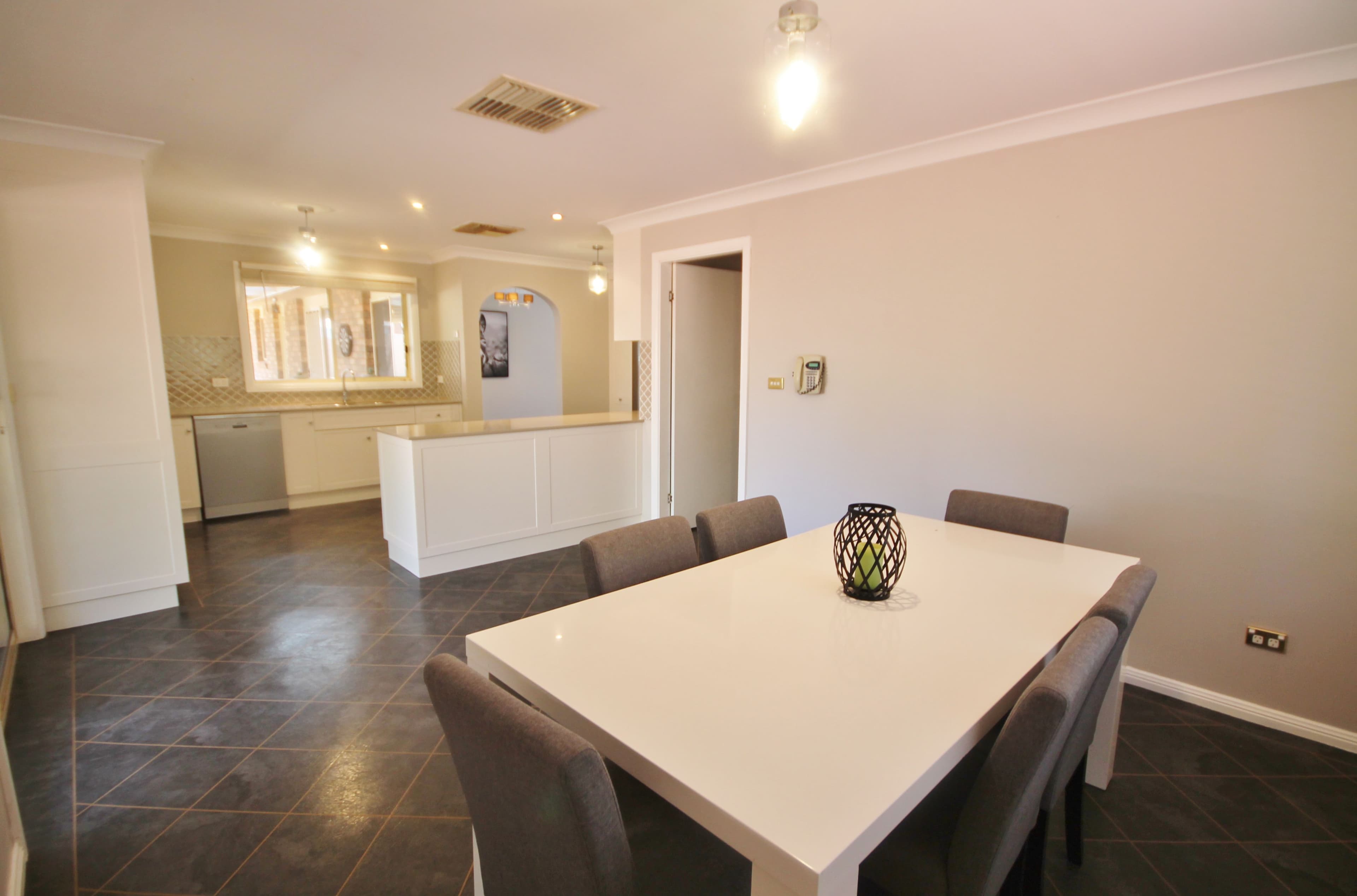 77 Binalong Street, Young - Thumbnail 7