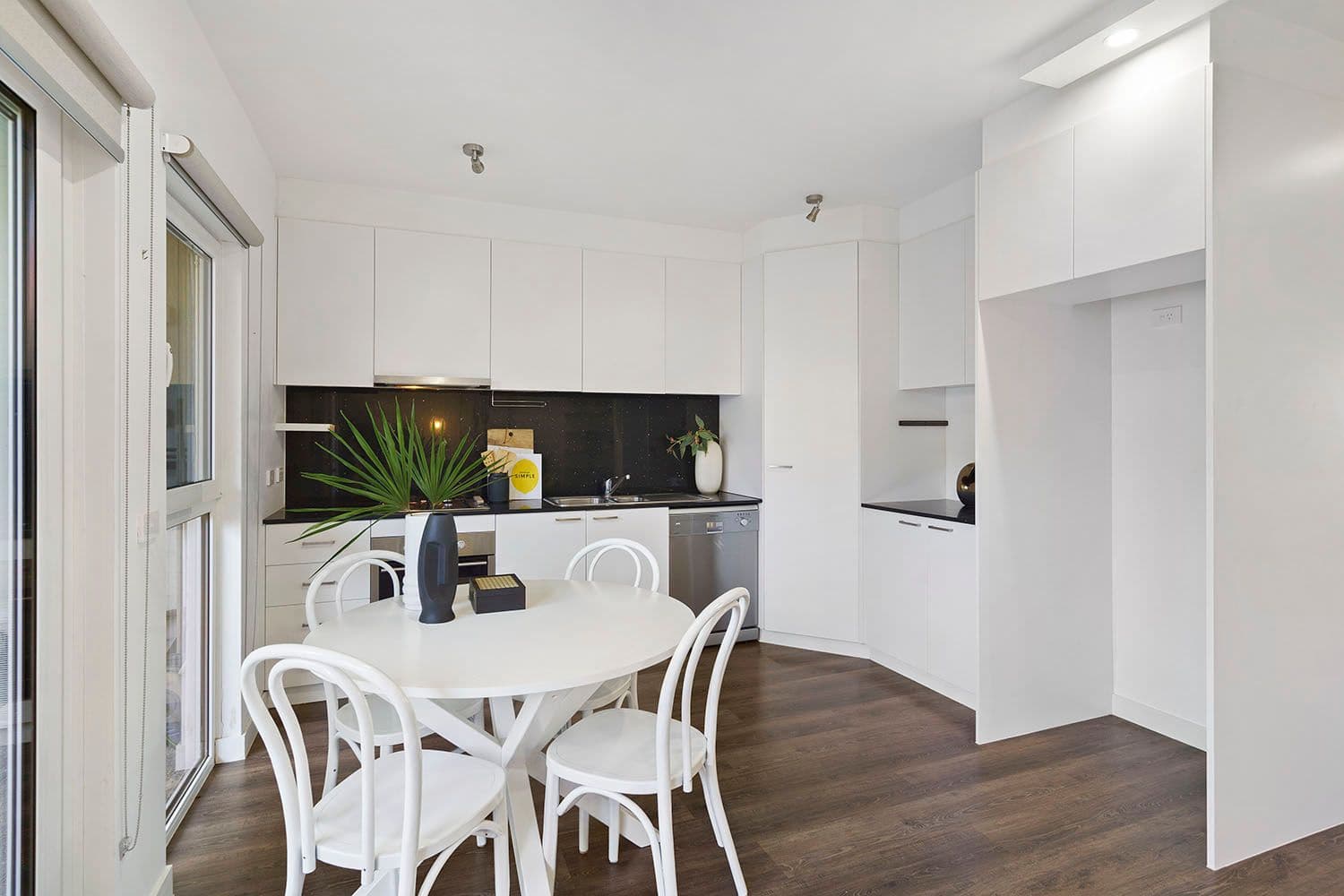2 Thistle Grove, Highett VIC 3190, Highett - Thumbnail 2