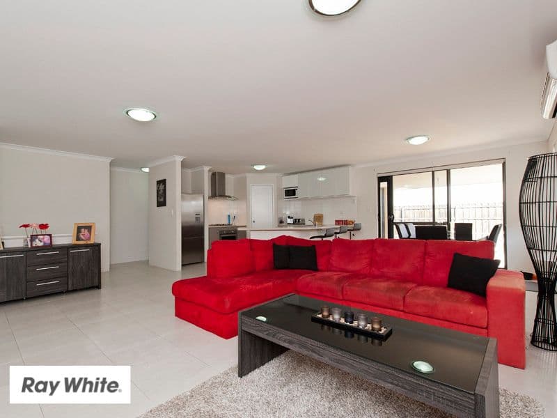 7 Karakin Terrace, Ellenbrook WA 6069, Ellenbrook - Image 1