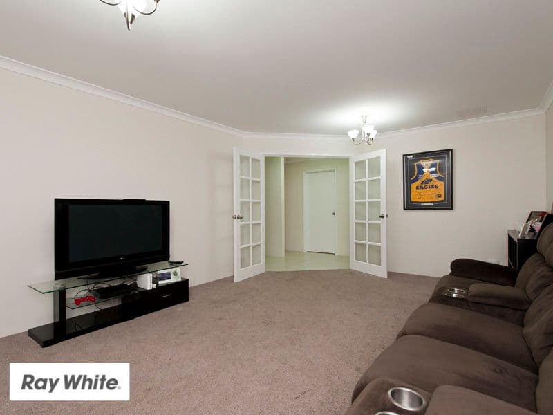 7 Karakin Terrace, Ellenbrook WA 6069, Ellenbrook - Thumbnail 2