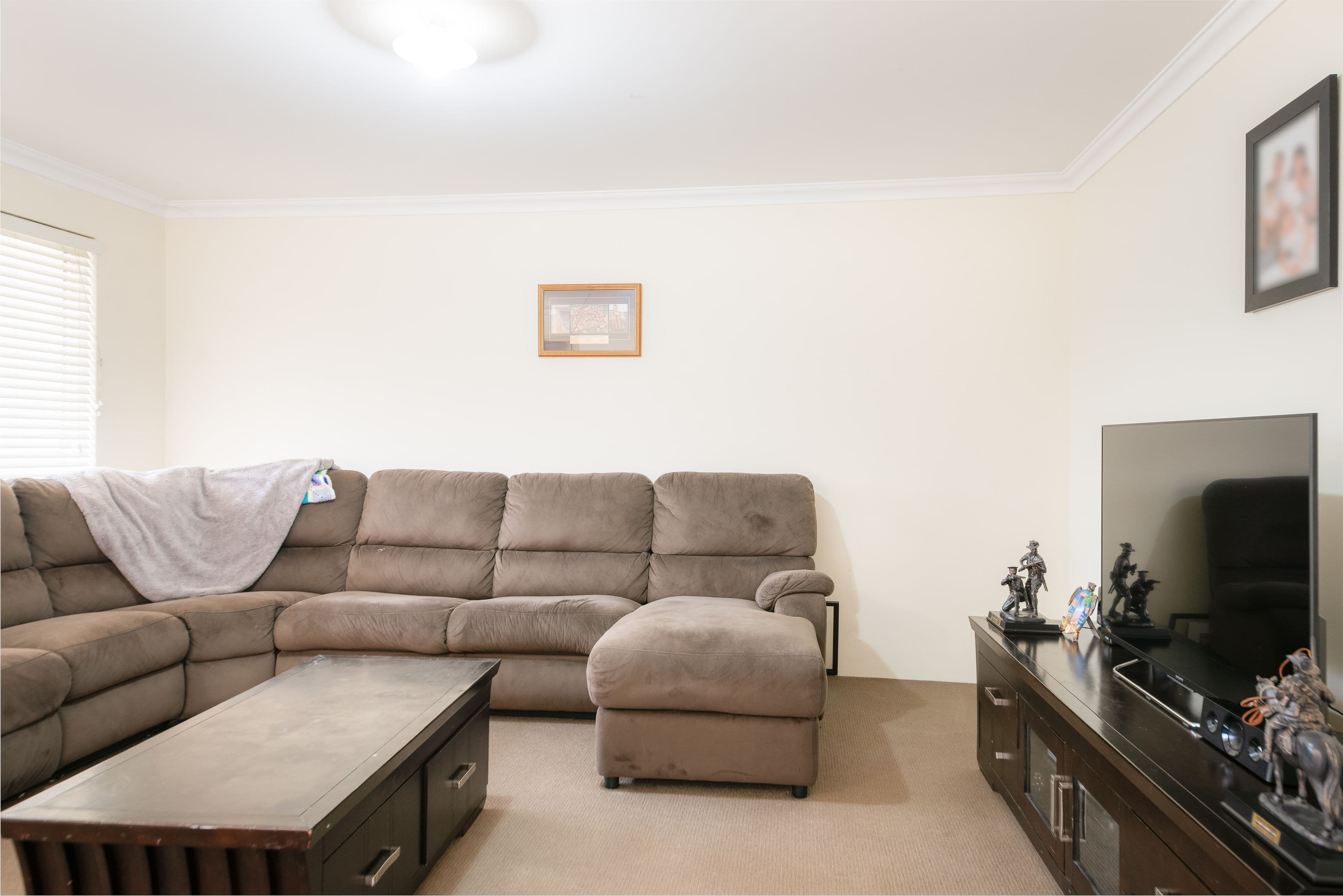 15 Zircon Way, Australind WA 6233, Australind - Thumbnail 3