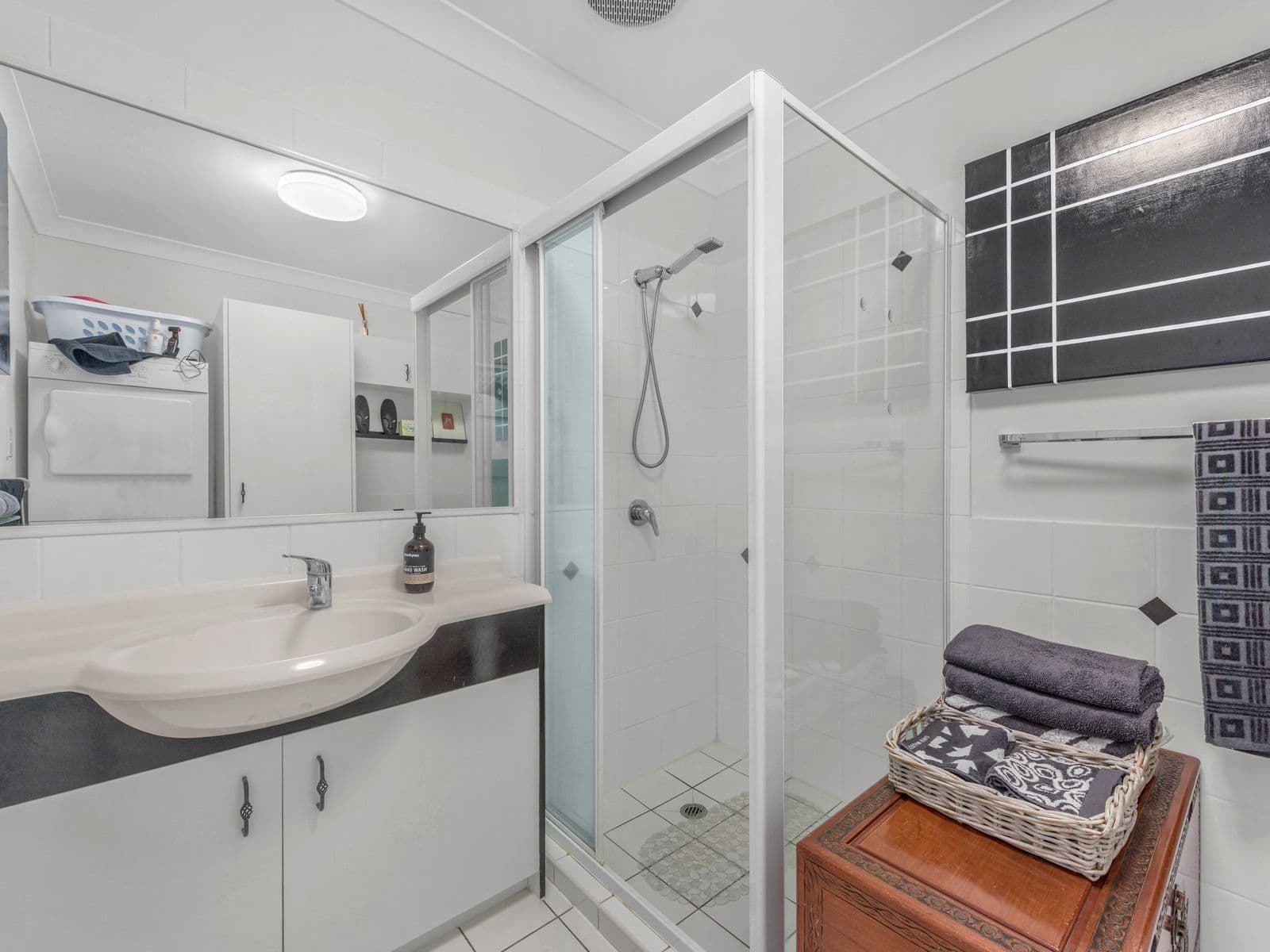 262 Cavendish Road, Coorparoo QLD 4151, Coorparoo - Thumbnail 7