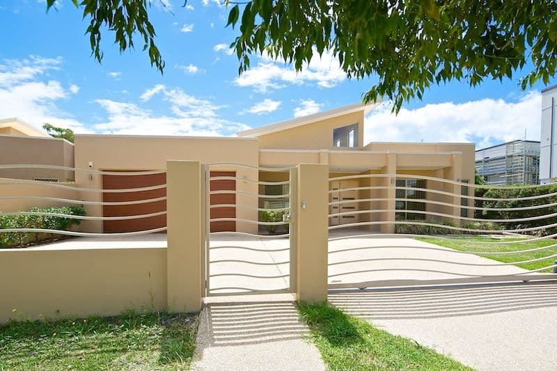 69 East Quay Drive, Biggera Waters QLD 4216, Biggera Waters - Thumbnail 3