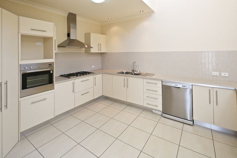 69 East Quay Drive, Biggera Waters QLD 4216, Biggera Waters - Thumbnail 6