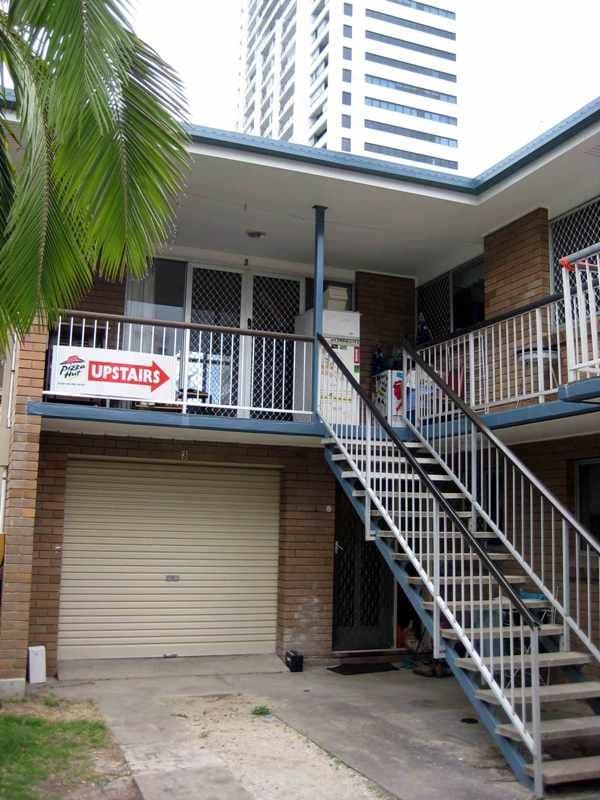 3 'Tingira', 16 Anne Avenue, BROADBEACH QLD 4218, Broadbeach - Thumbnail 3