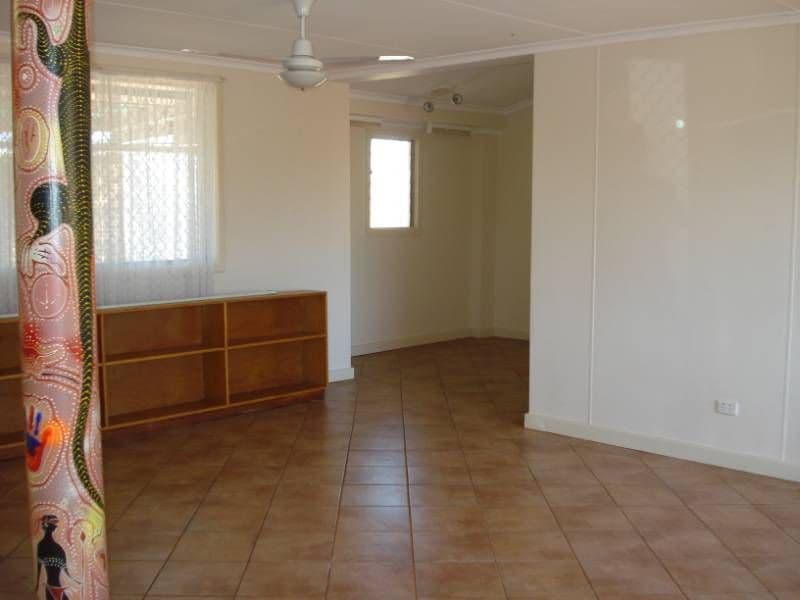 2 Gregory Way, KARRATHA WA 6714, Karratha - Thumbnail 8
