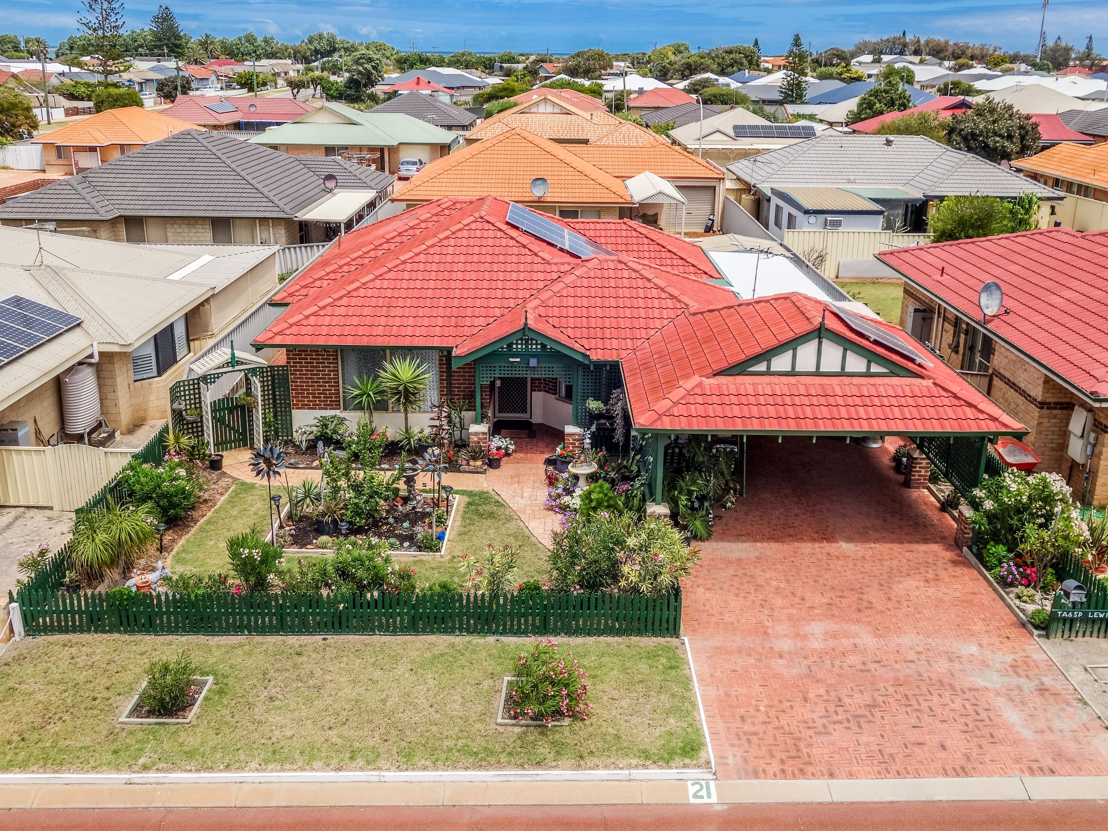 21 McGauran Lane, Beachlands WA 6530, Beachlands - Image 1