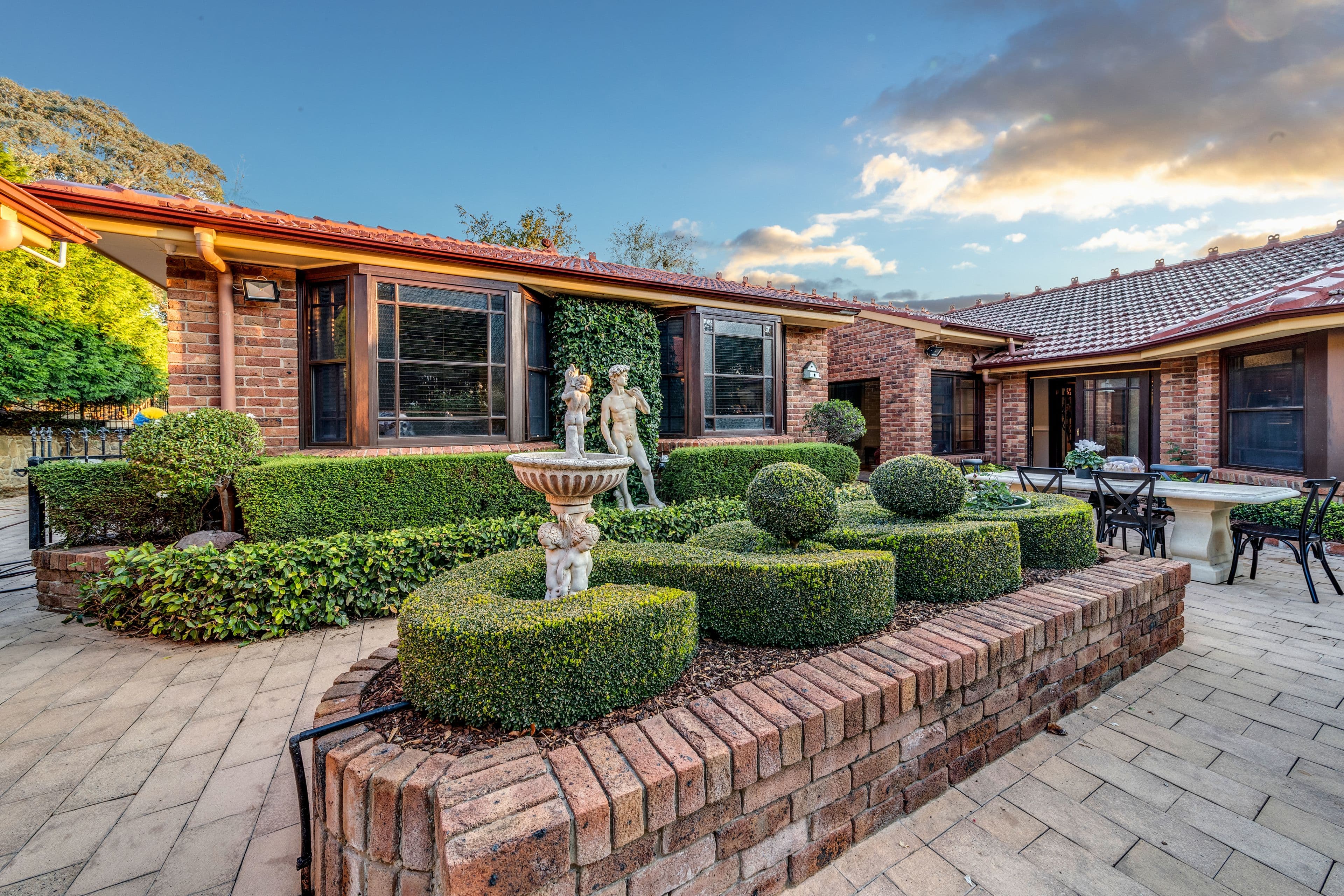 41 Halloran Drive, Jerrabomberra - Thumbnail 3
