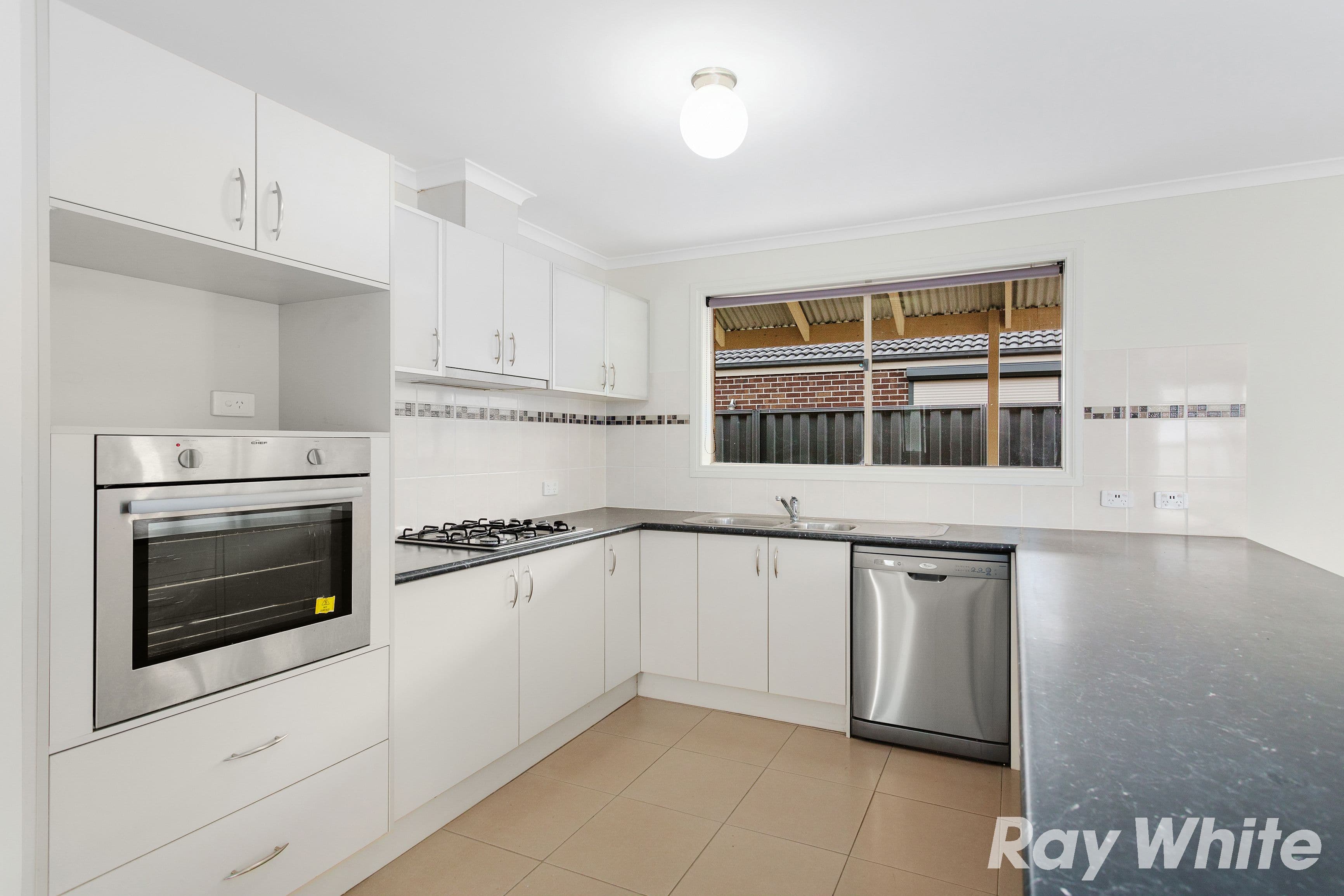 11 Jordy Place, Brown Hill, Brown Hill - Thumbnail 5
