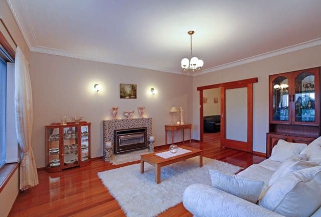 1 Inverness Street, RESERVOIR VIC 3073, Reservoir - Thumbnail 2