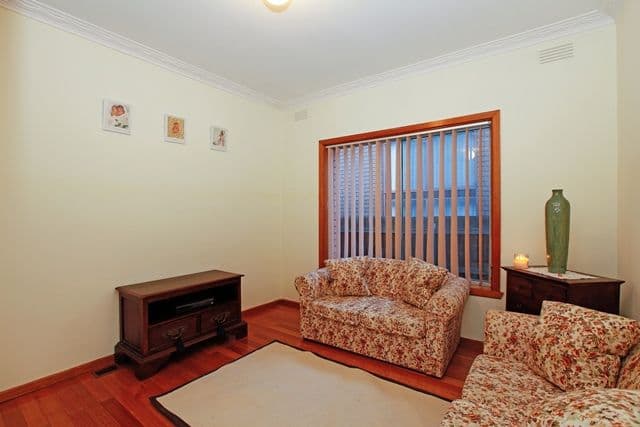 1 Inverness Street, RESERVOIR VIC 3073, Reservoir - Thumbnail 8
