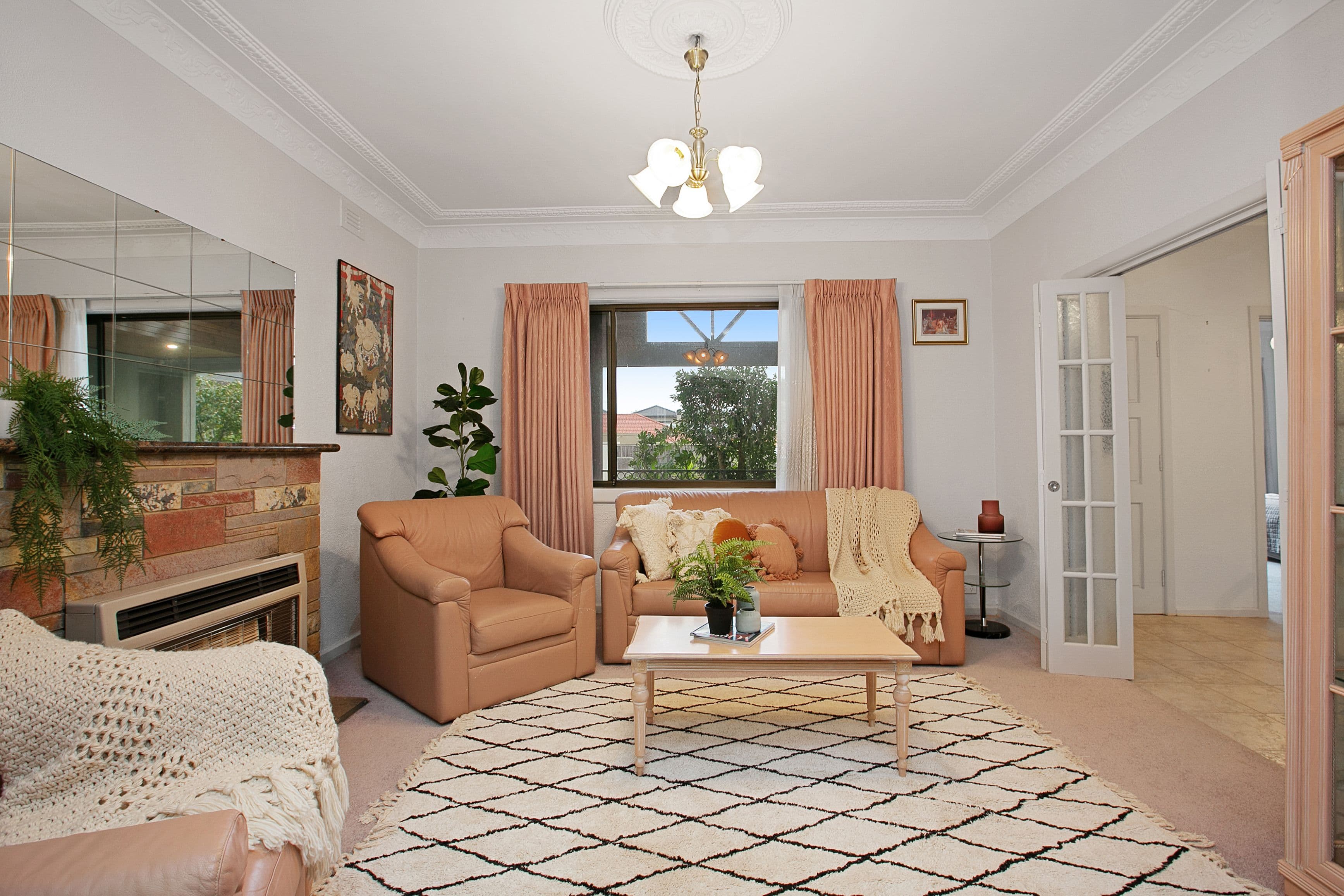 108 Crookston Road, Reservoir VIC 3073, Reservoir - Thumbnail 2
