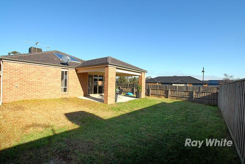 745 Glasscocks Road, NARRE WARREN SOUTH VIC 3805, Narre Warren South - Thumbnail 3