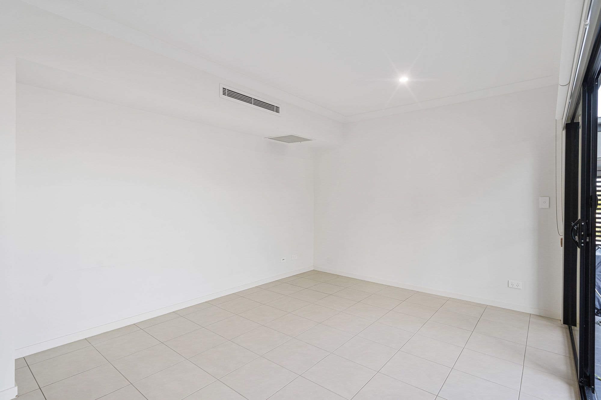 51 Kookaburra Circuit, Rochedale QLD 4123, Rochedale - Thumbnail 3