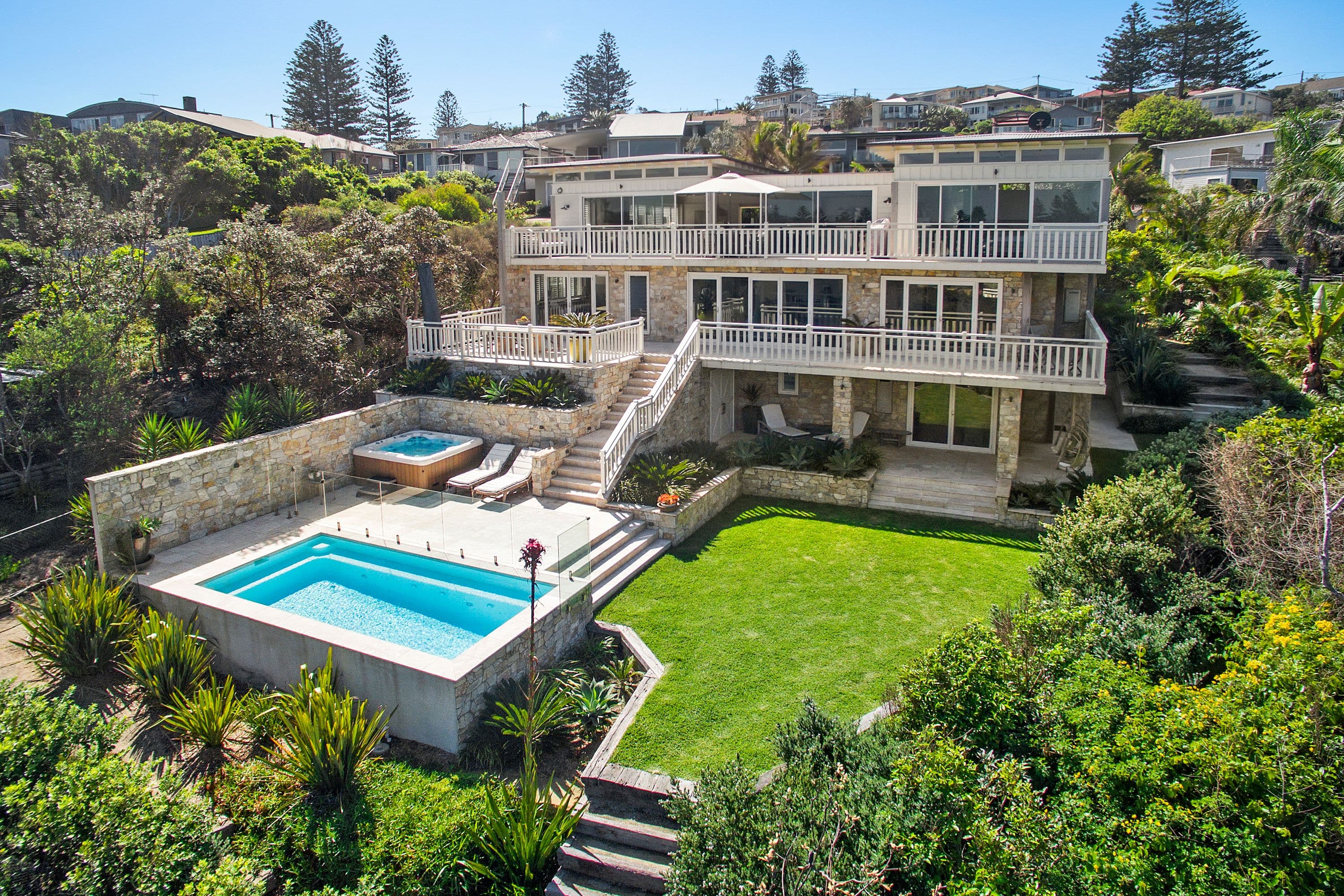 47 Grandview Parade, Mona Vale - Thumbnail 2