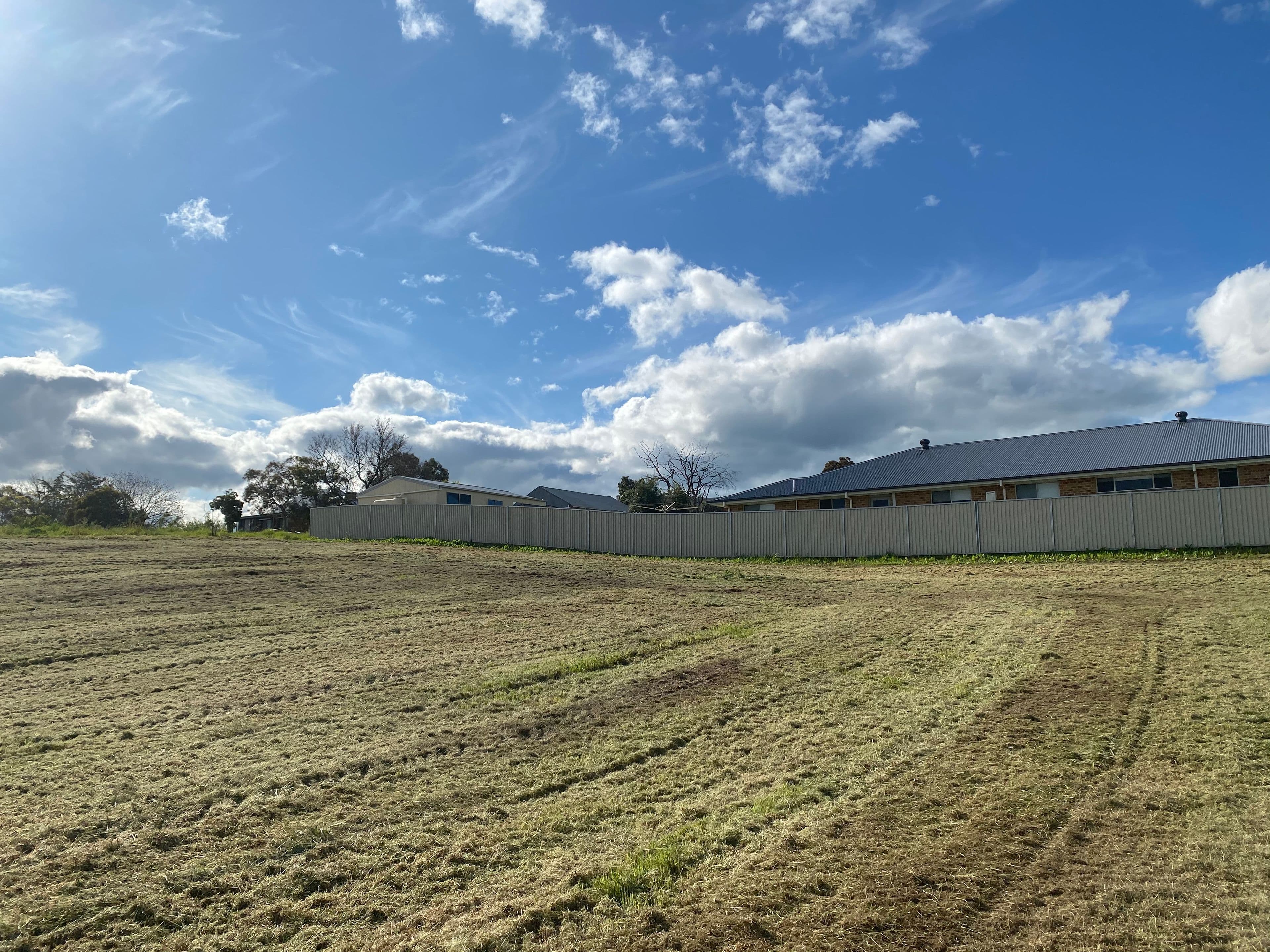 6 Giugni Place, Young NSW 2594, Young - Thumbnail 2