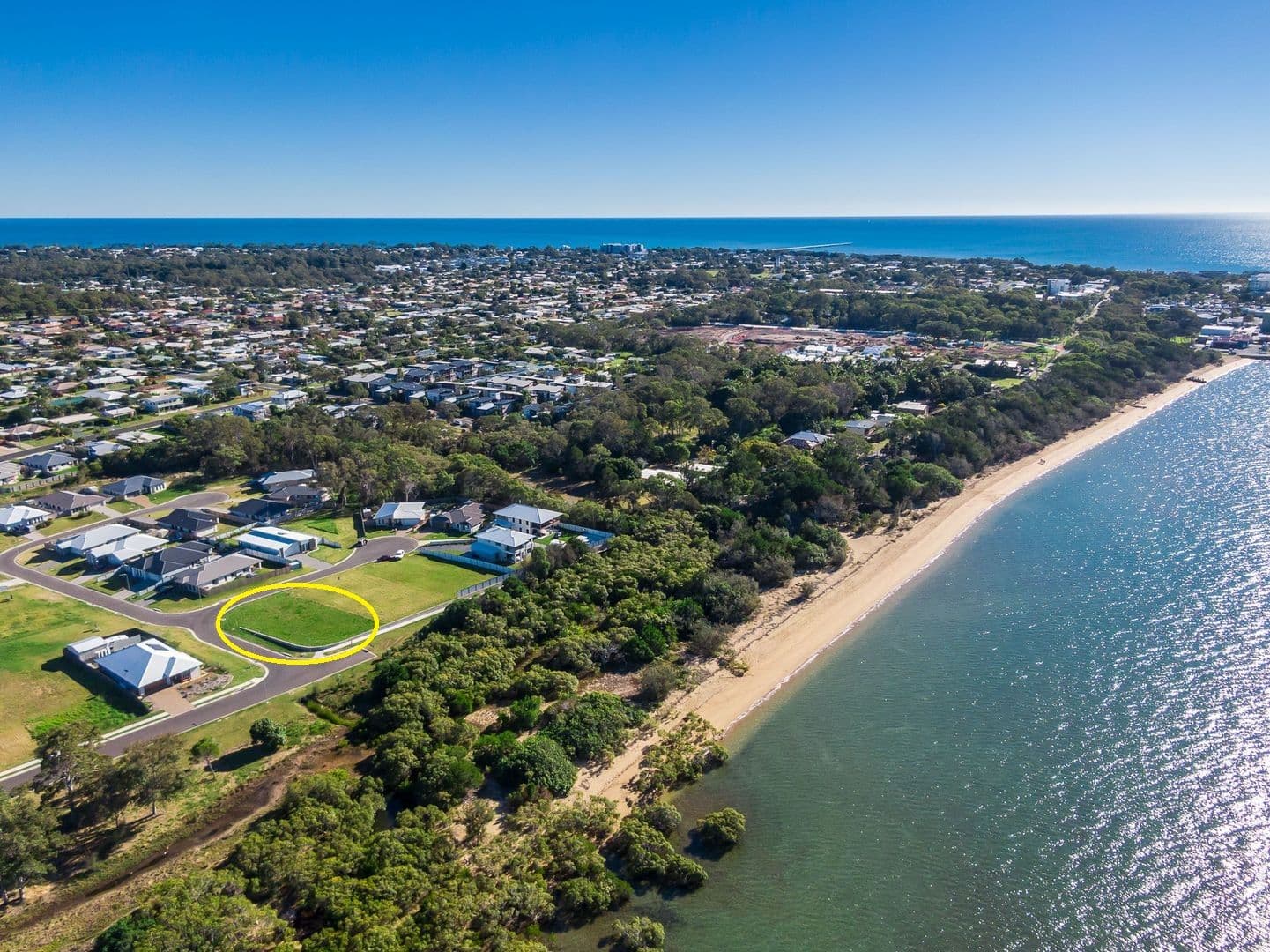 1 Oceanfront Court, Urangan QLD 4655, Urangan - Thumbnail 3