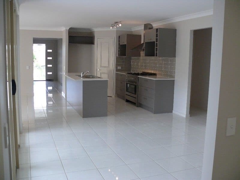 7 Hetchy Street, UPPER COOMERA QLD 4209, Upper Coomera - Thumbnail 8