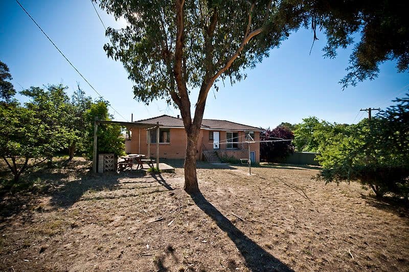 5  Beaver Place, WANNIASSA ACT 2903, Wanniassa - Thumbnail 2