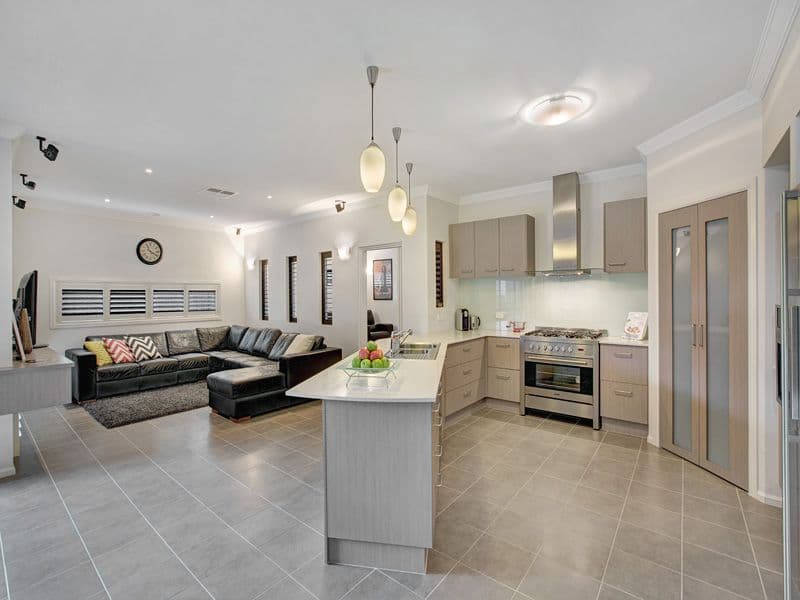 12 Westbourne Drive, DOREEN VIC 3754, Doreen - Thumbnail 3