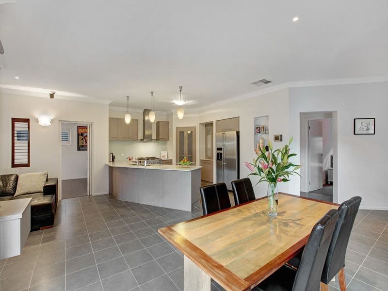 12 Westbourne Drive, DOREEN VIC 3754, Doreen - Thumbnail 5