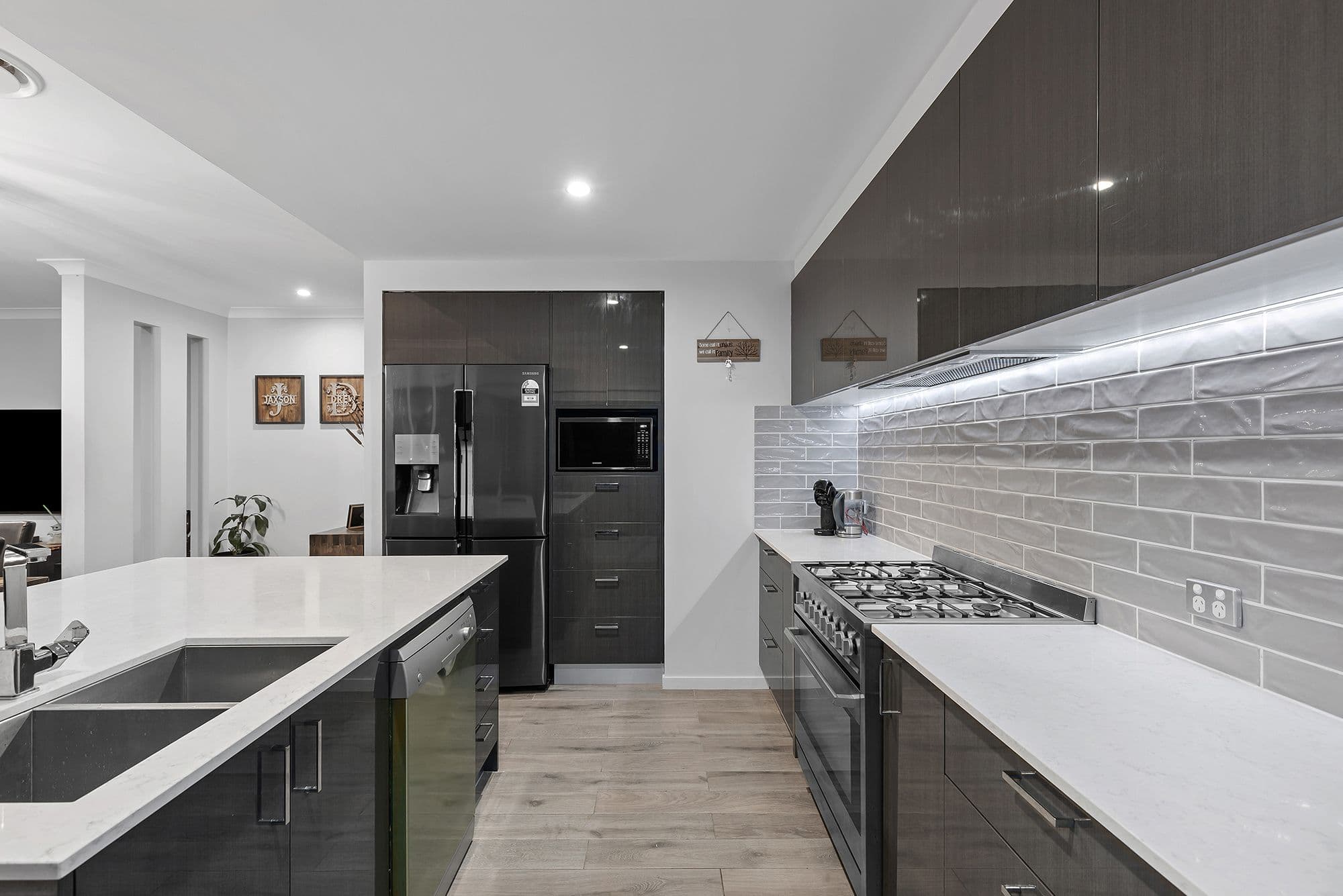 118 Roscommon Road, Boondall QLD 4034, Boondall - Thumbnail 6