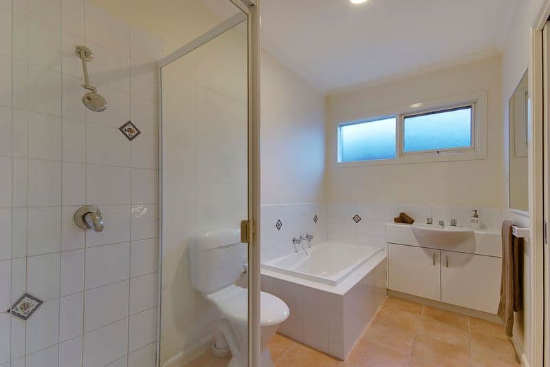 32 Hobart Road, MURRUMBEENA VIC 3163, Murrumbeena - Thumbnail 7