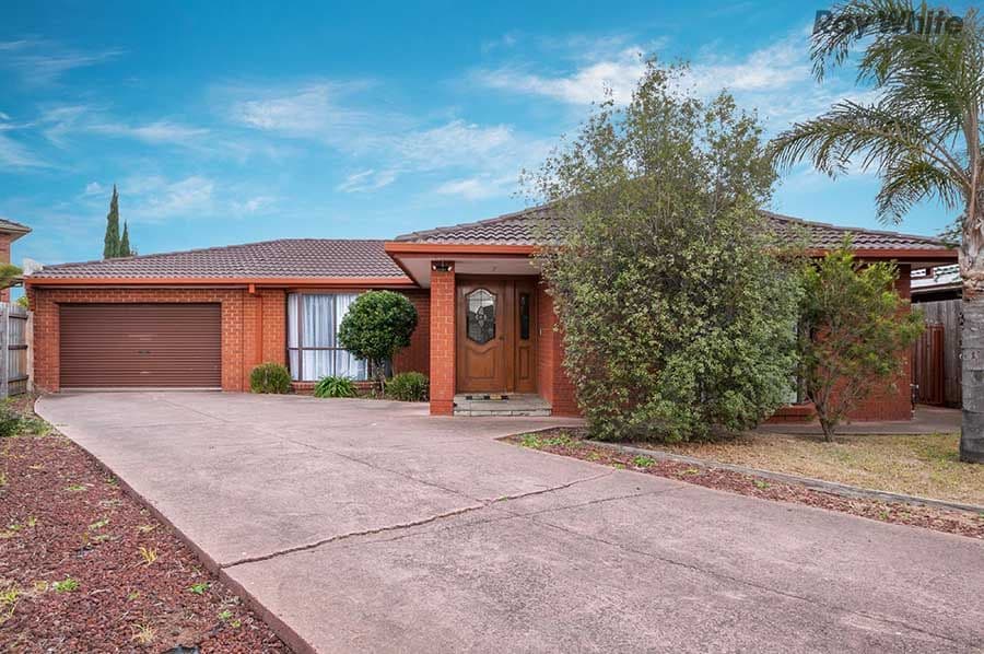 11 Chicquita Close, KEILOR DOWNS VIC 3038, Keilor Downs - Image 1