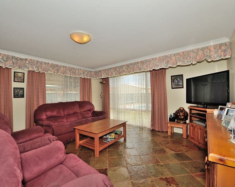 12 Bolsabay Drive, WAIKIKI WA 6169, Waikiki - Thumbnail 3
