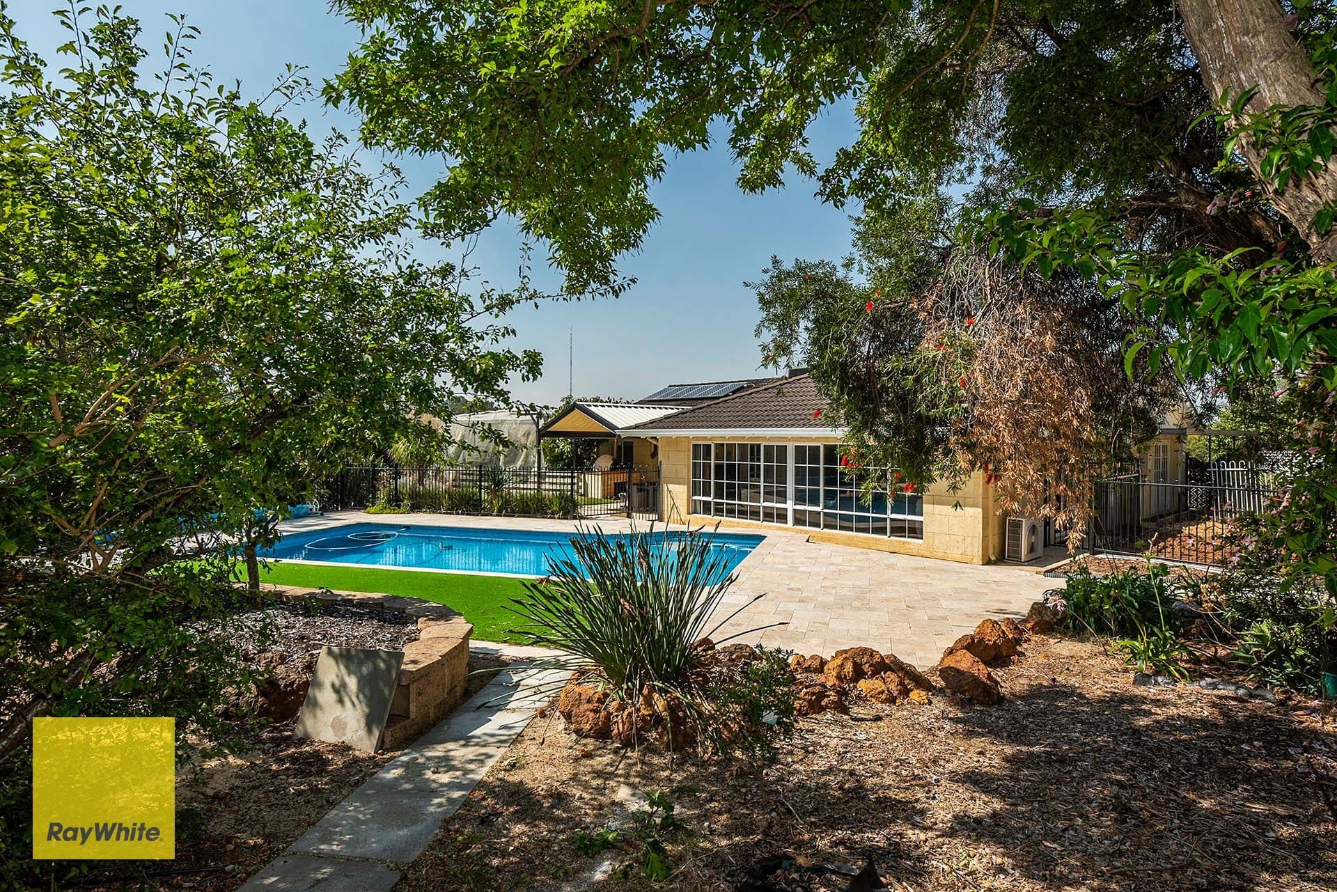 3 Godwin Street, Lesmurdie WA 6076, Lesmurdie - Thumbnail 2