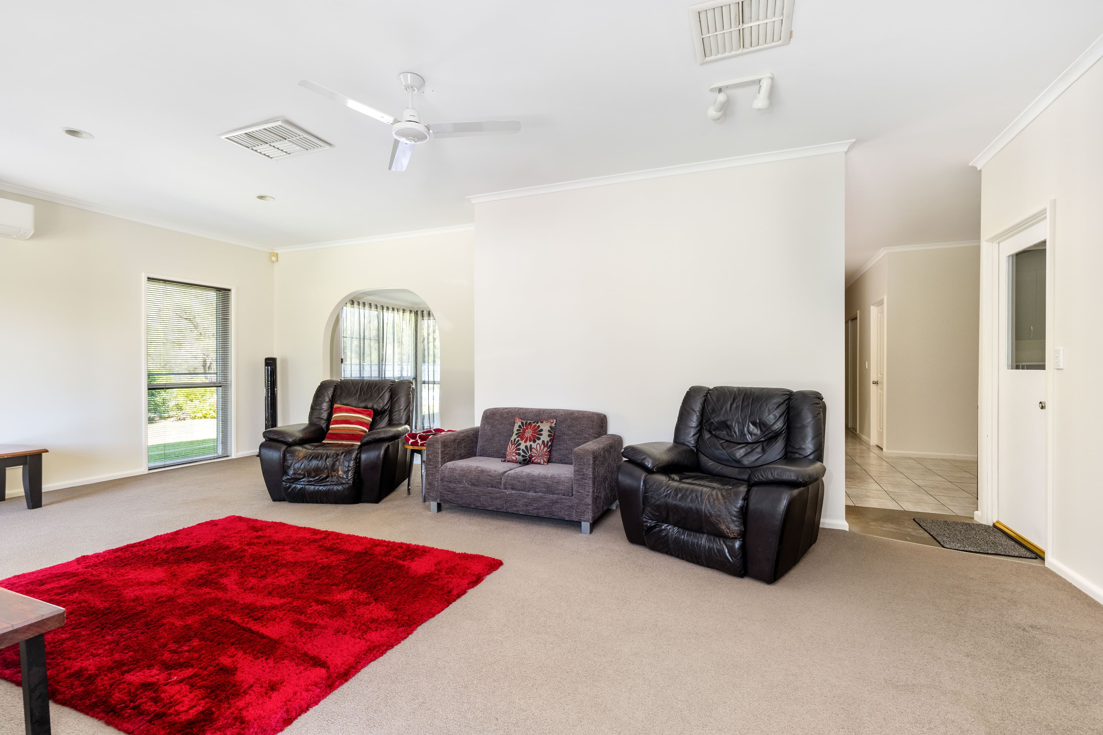 68 Campbell Street, Emerald QLD 4720, Emerald - Thumbnail 5
