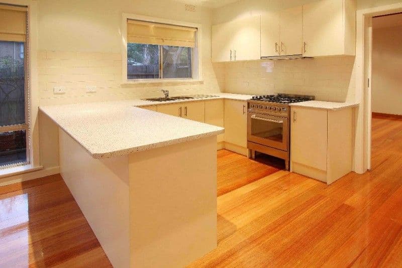 7 Ridge Road, GREENSBOROUGH VIC 3088, Greensborough - Thumbnail 2