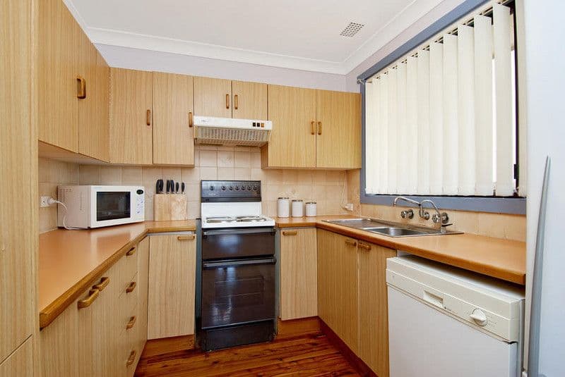 19 Bridgeview Road, YARRAWARRAH NSW 2233, Yarrawarrah - Thumbnail 4