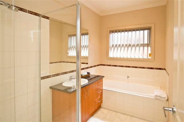 2A  Bardia Street, HEIDELBERG WEST VIC 3081, Heidelberg West - Thumbnail 4