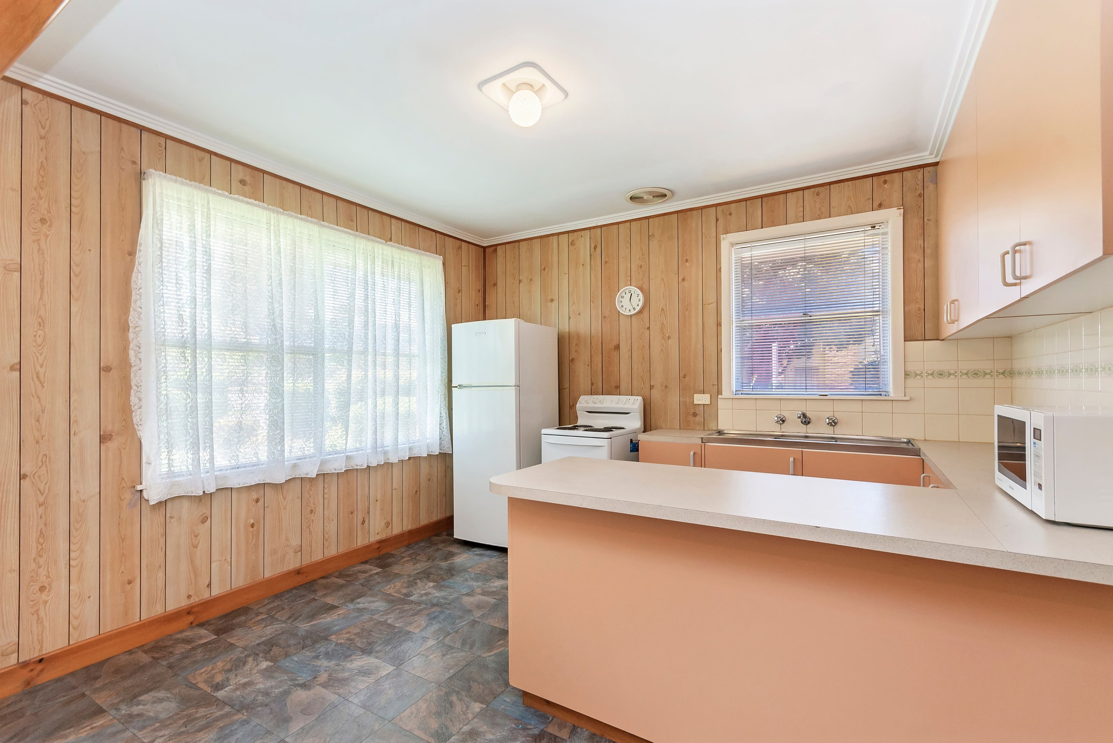 21 Tait Crescent, Warrnambool VIC 3280, Warrnambool - Thumbnail 3
