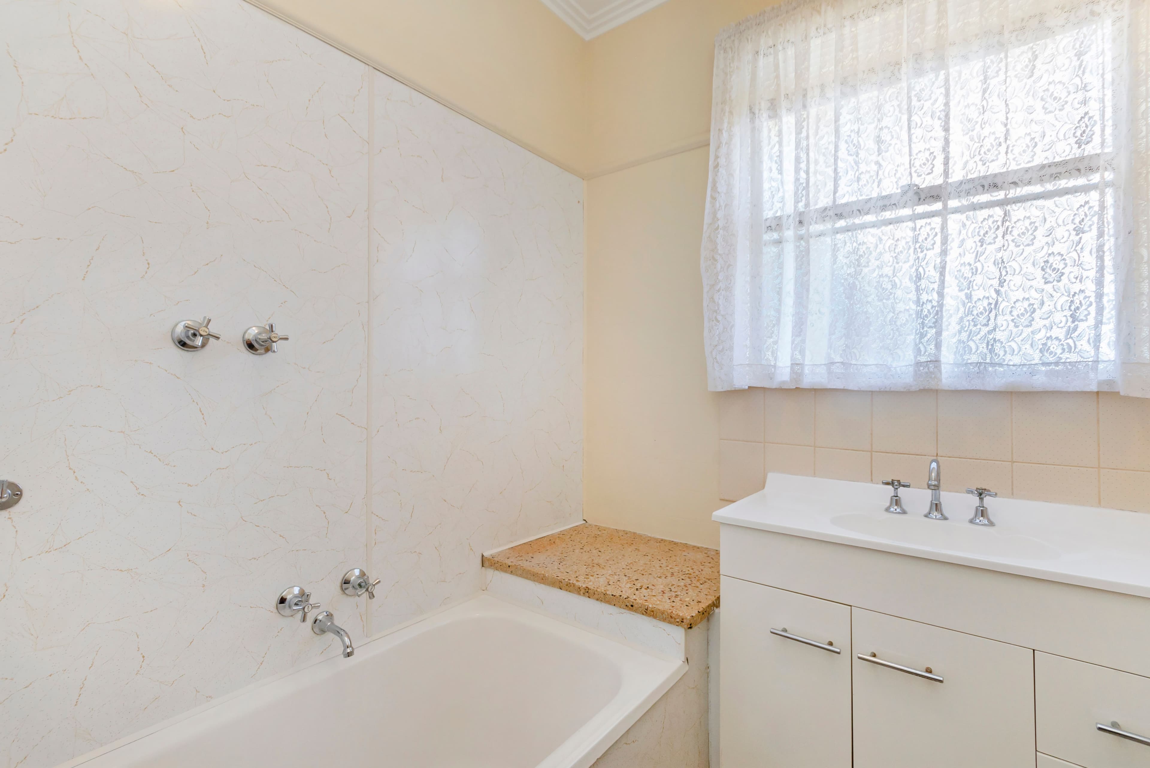 21 Tait Crescent, Warrnambool VIC 3280, Warrnambool - Thumbnail 5