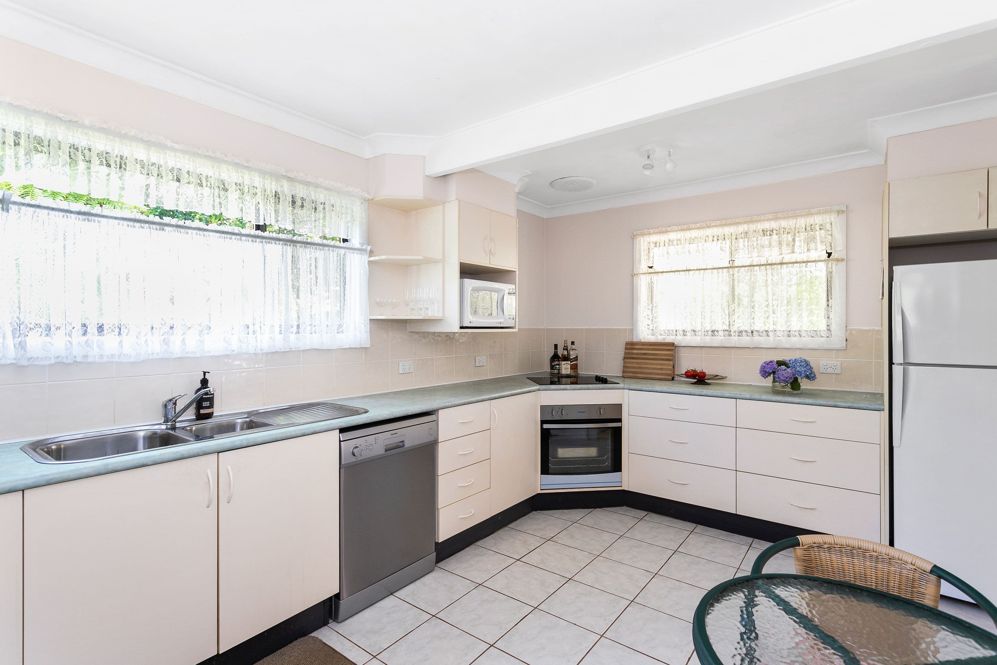 39 Buckland Street, Mollymook NSW 2539, Mollymook - Thumbnail 4