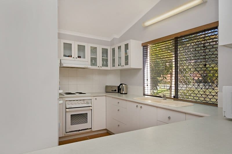 11 Melville Court, MOUNT COOLUM QLD 4573, Mount Coolum - Thumbnail 3