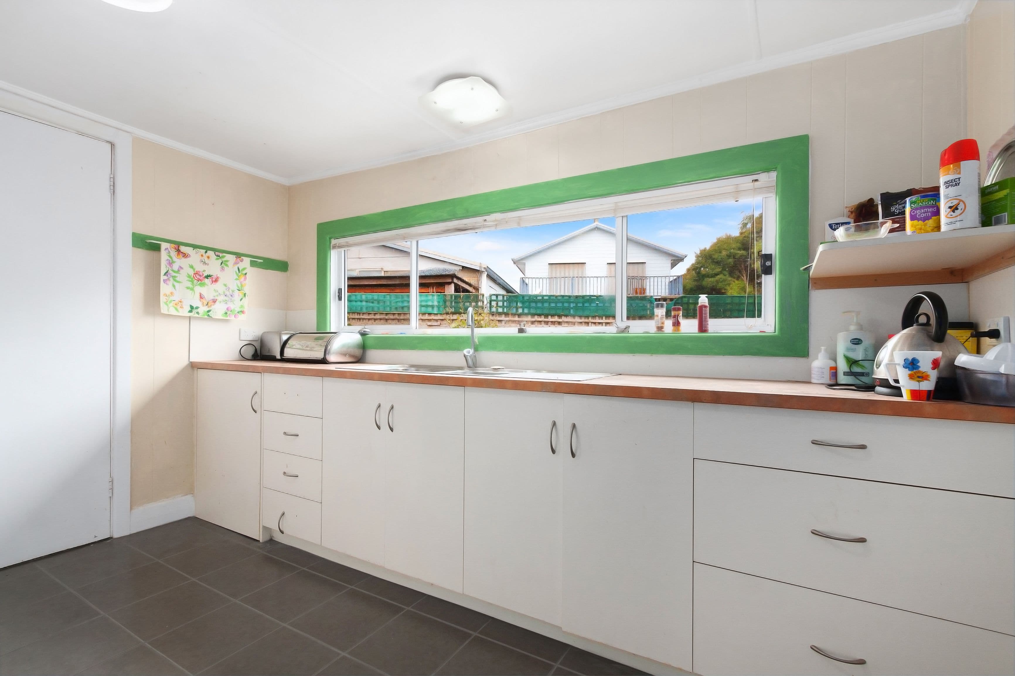 2 Norman Road, Drouin VIC 3818, Drouin - Thumbnail 2