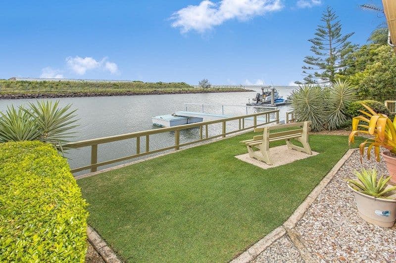 70 Southern Cross Drive, Newport QLD 4020, Newport - Thumbnail 4
