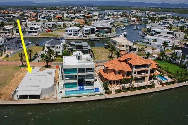 56 Knightsbridge Pde East, SOVEREIGN ISLANDS QLD 4216, Sovereign Islands - Image 1