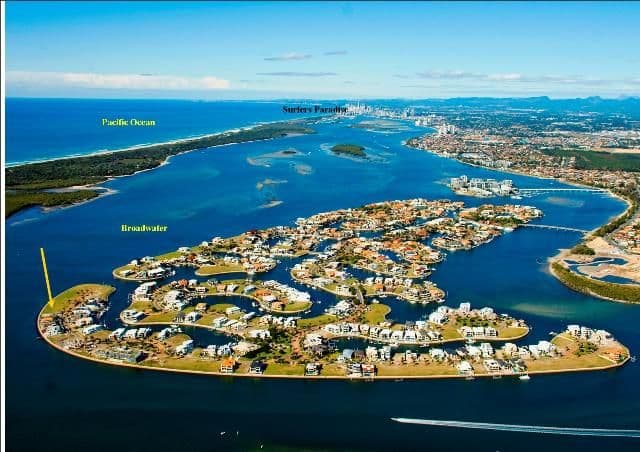 56 Knightsbridge Pde East, SOVEREIGN ISLANDS QLD 4216, Sovereign Islands - Thumbnail 2
