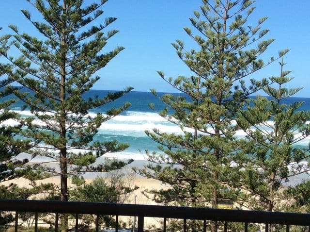 164 The Esplanade, BURLEIGH HEADS QLD 4220, Burleigh Heads - Thumbnail 2