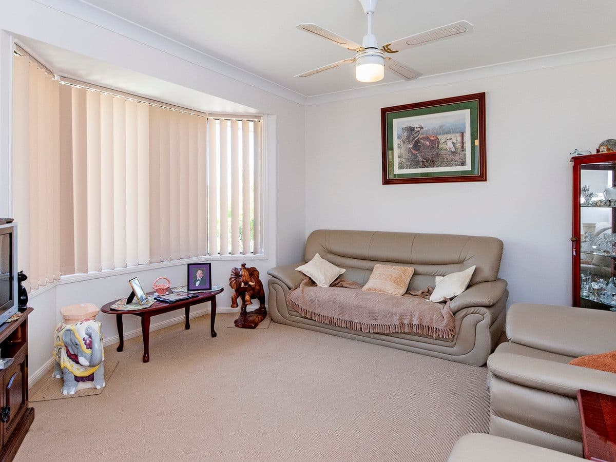 6 Grandview Drive, REDBANK PLAINS QLD 4301, Redbank Plains - Thumbnail 2