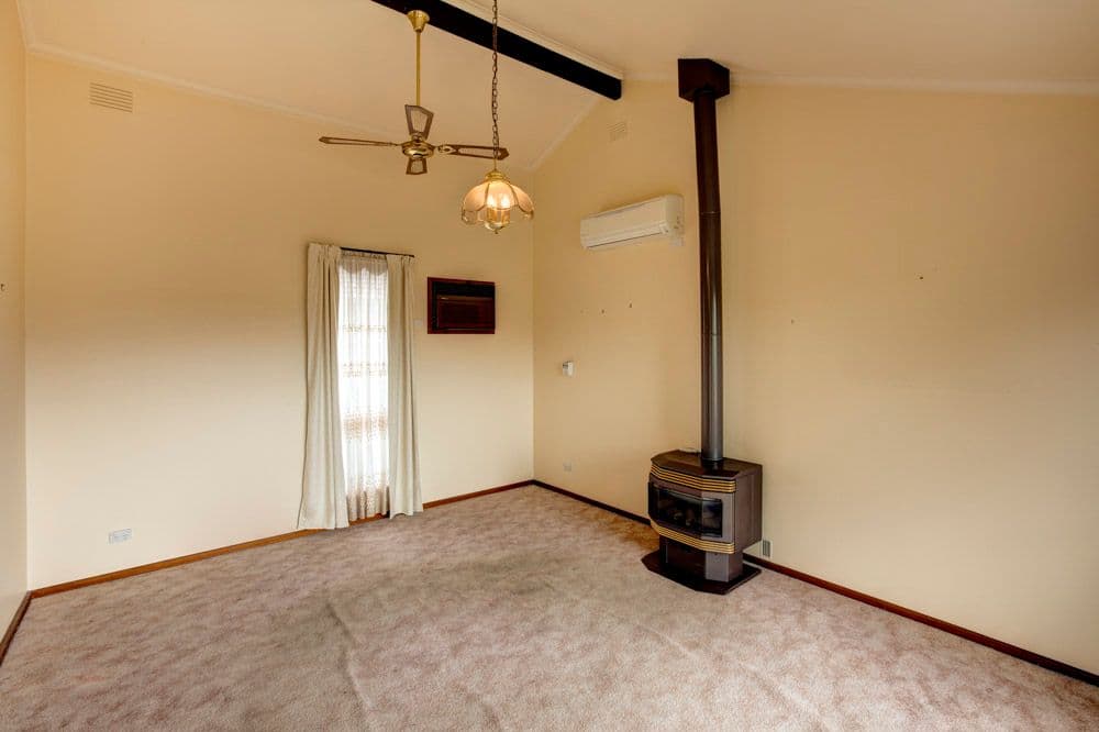 13 Everest Drive, CHELTENHAM VIC 3192, Cheltenham - Thumbnail 4