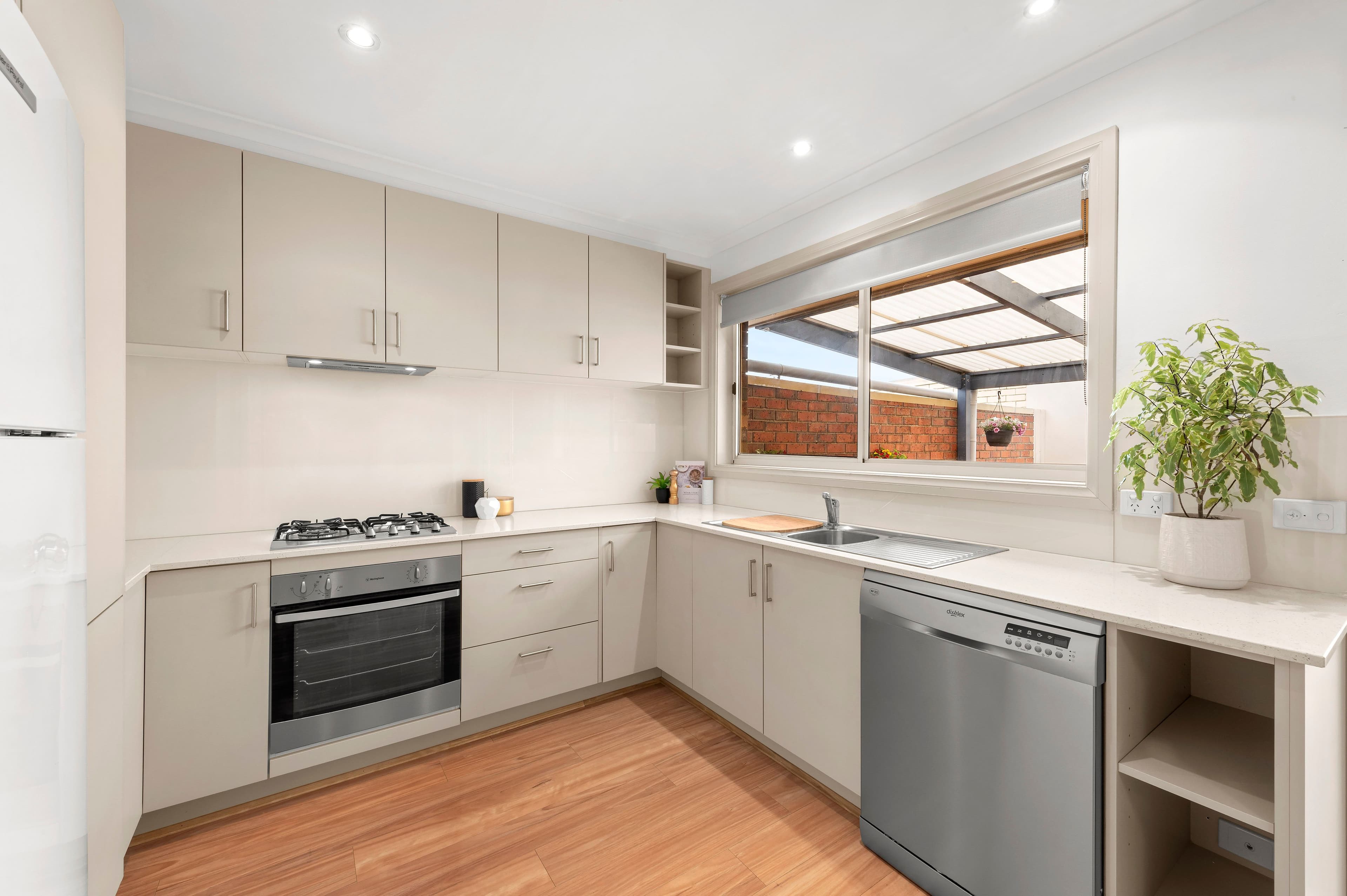 1641 Ferntree Gully Road, Knoxfield VIC 3180, Knoxfield - Thumbnail 5