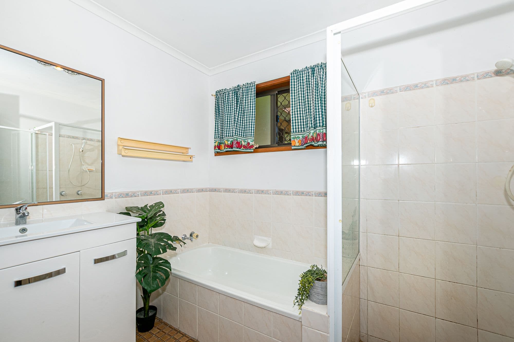 3 Grehan Crescent, Mount Warren Park QLD 4207, Mount Warren Park - Thumbnail 8