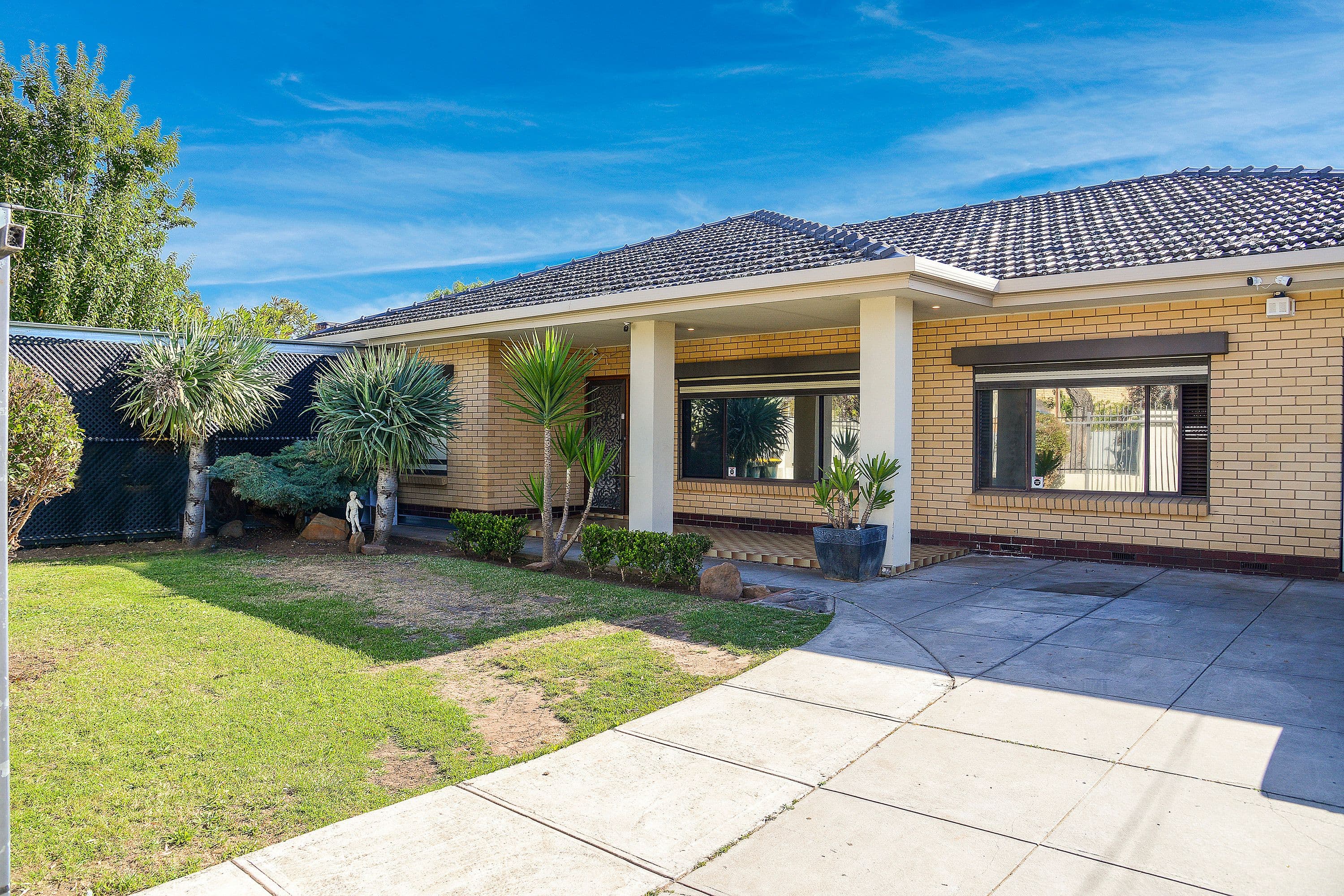 12 Fairleys Road, Rostrevor SA 5073, Rostrevor - Thumbnail 2