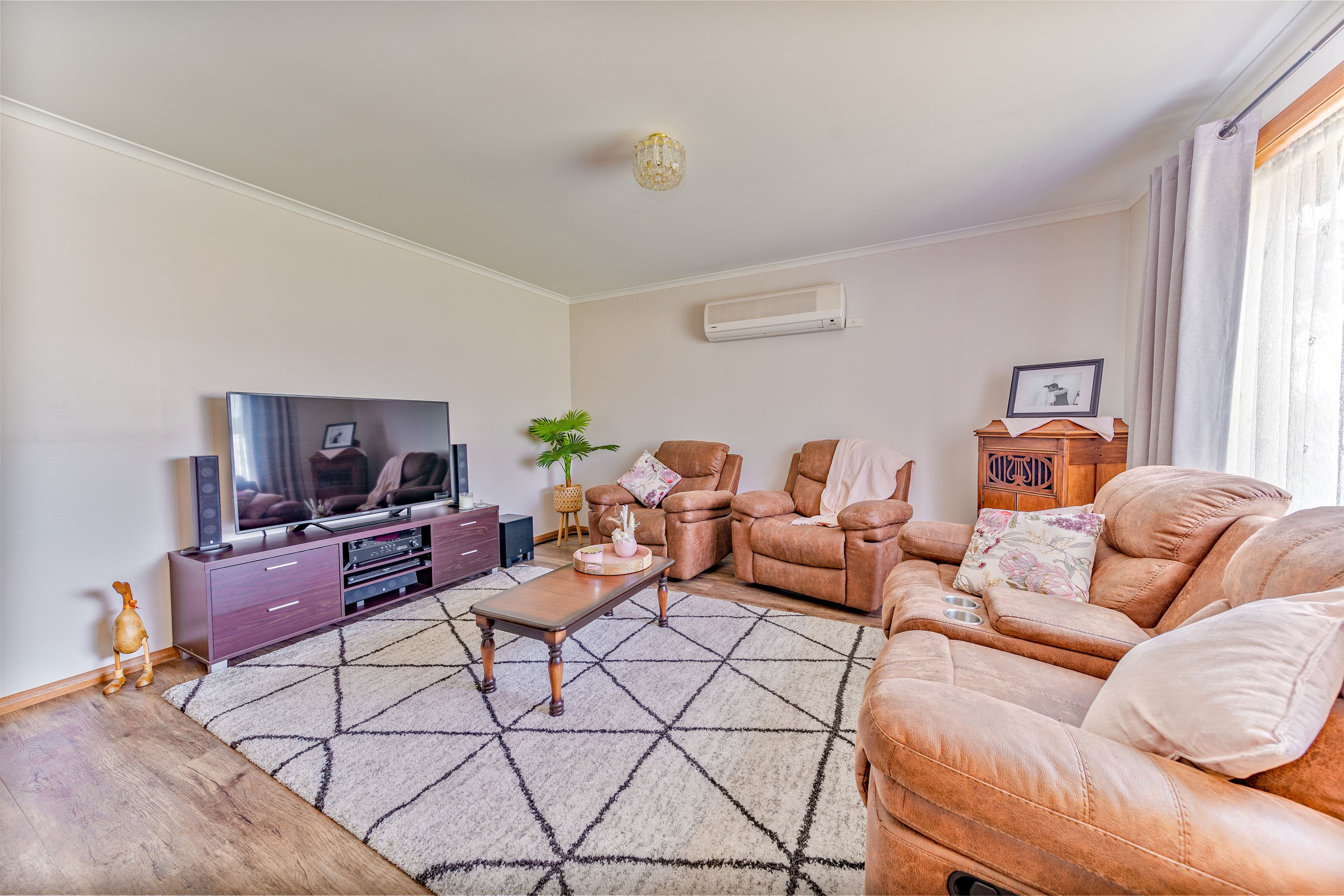 20 Howell Crescent, Kangaroo Flat VIC 3555, Kangaroo Flat - Thumbnail 5